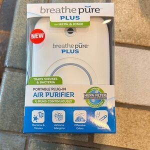 NEW breathe pure PLUS Portable Plug-In Air Purifier - White